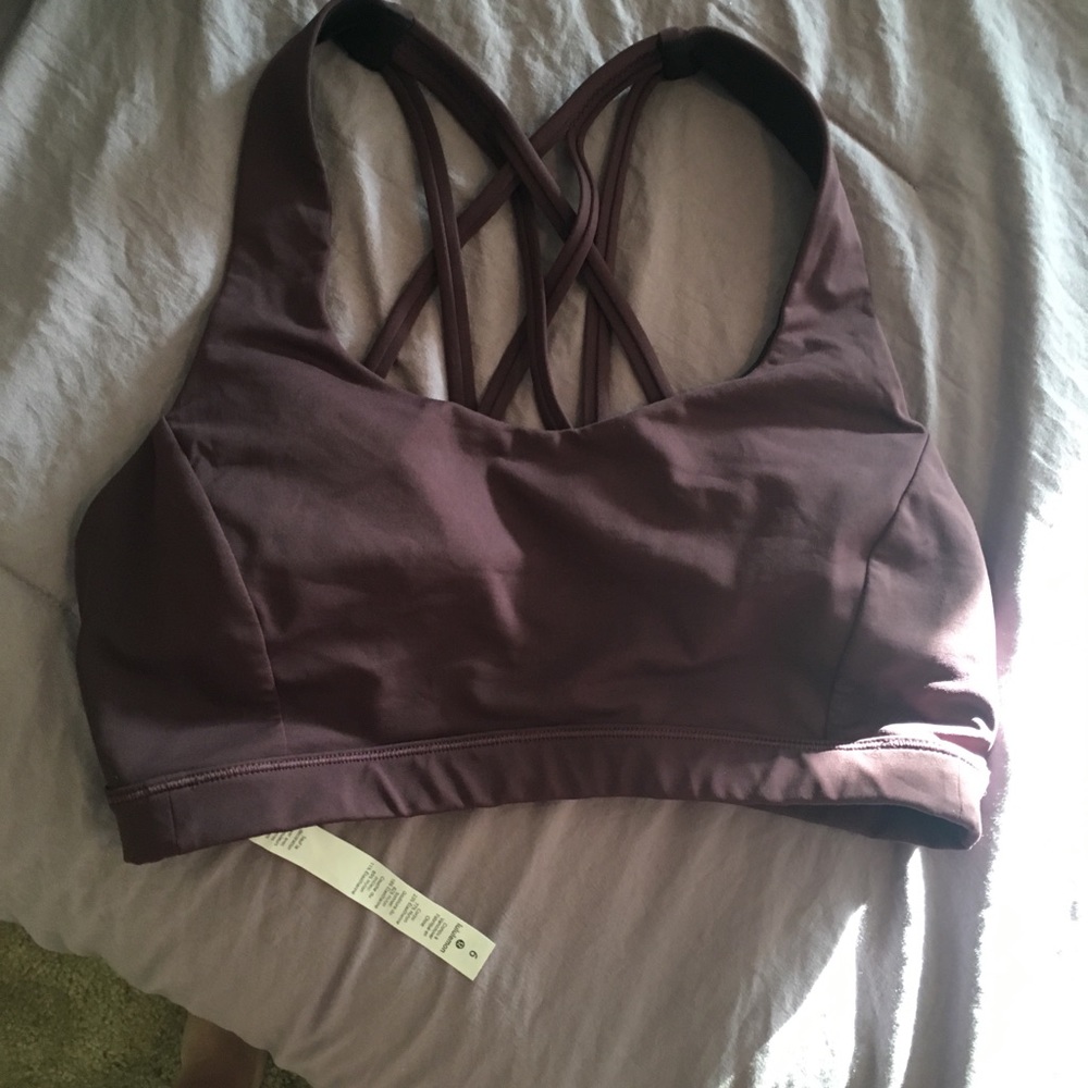 Lululemon Sports Bra! Size 6.